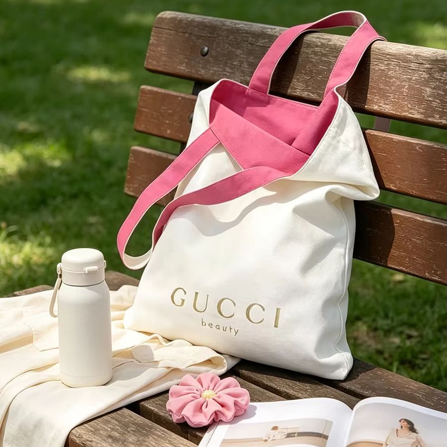 Canvas Tote Designer - GUCCI'nin Kadın Kanvas Çantası Çift Taraflı