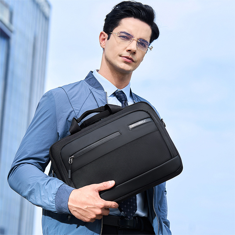 Erkekler İçin Evrak Çantaları  - Luxury Bags Office incelemesi ve fiyatı
