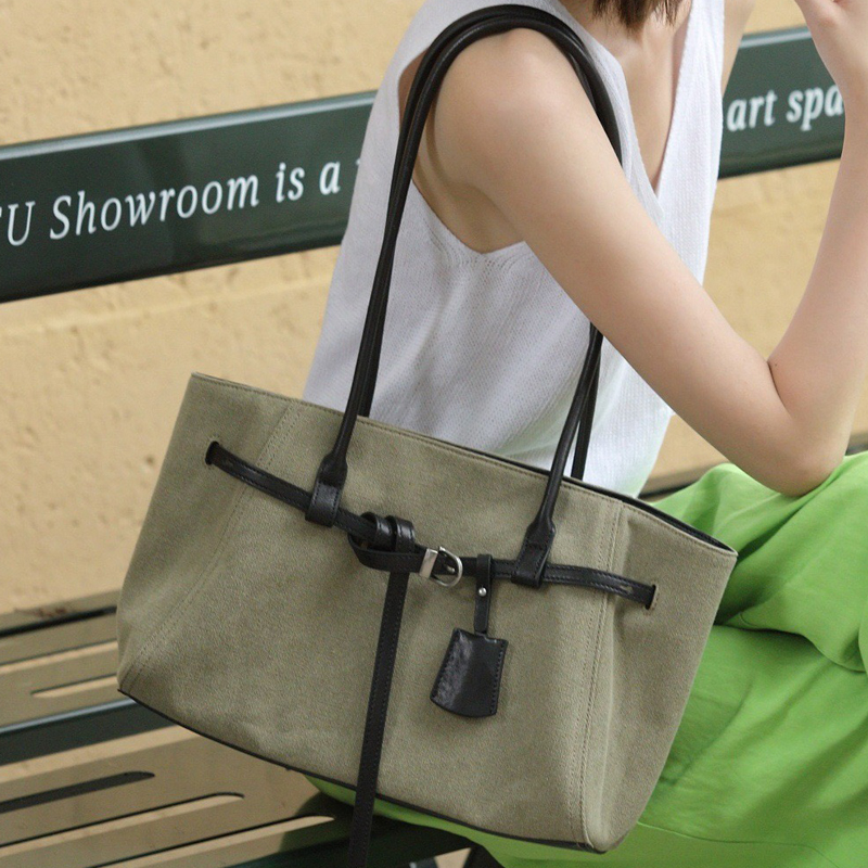 Kadınlar için rahat kanvas bez - Canvas Tote Designer incelemesi ve fiyatı