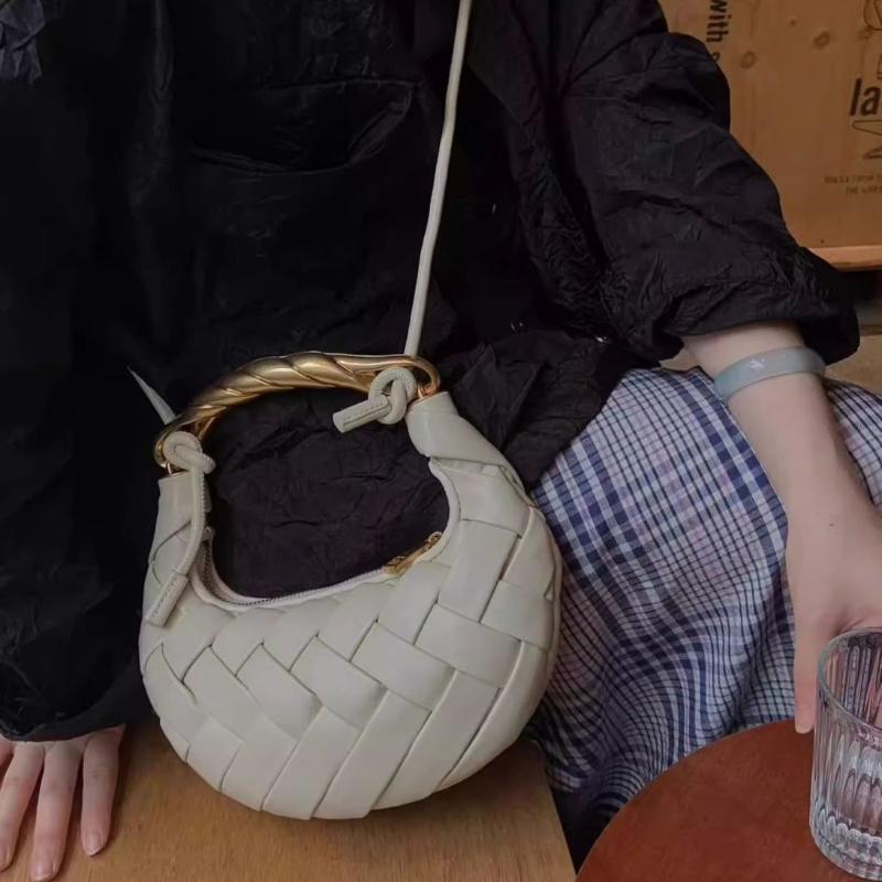 Taşınabilir Dokuma Çanta Kadın - Luxury Bags Levels incelemesi ve fiyatı