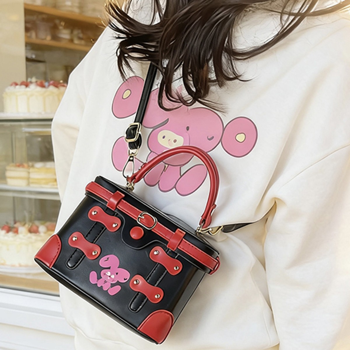 Yeni Lüks Tasarımcı Perçinli P - Luxury Bags In Japan incelemesi ve fiyatı